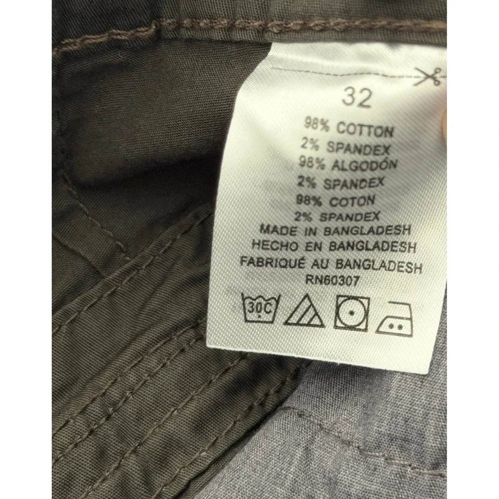 Unionbay Cargo Shorts Gray 32 Cotton Stretch Casual Outdoor Pockets Utility